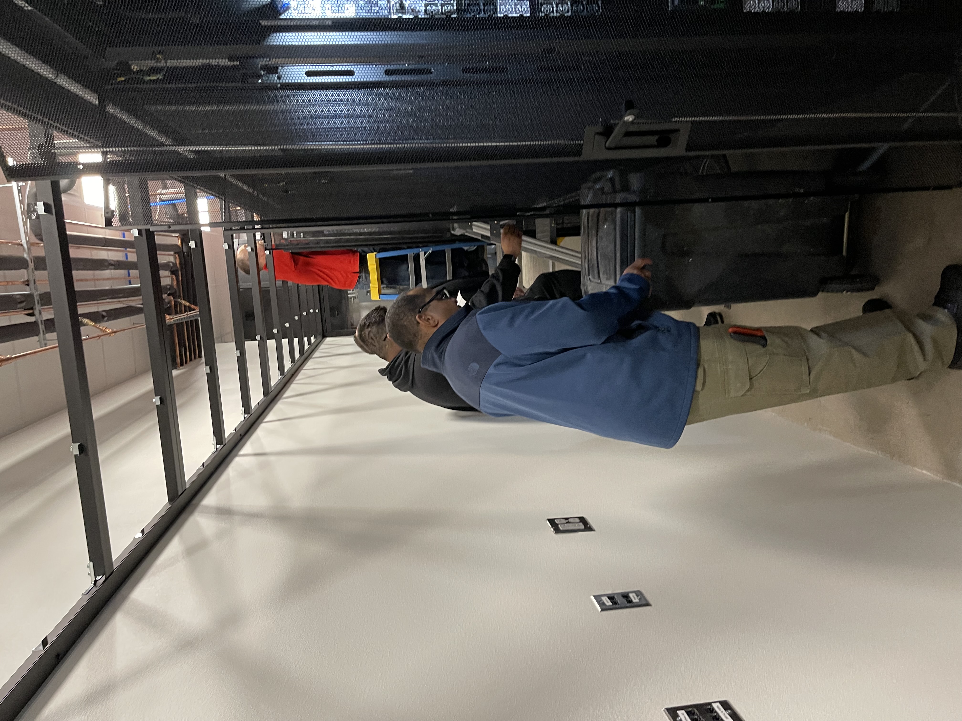 Photo in enclosure-installation