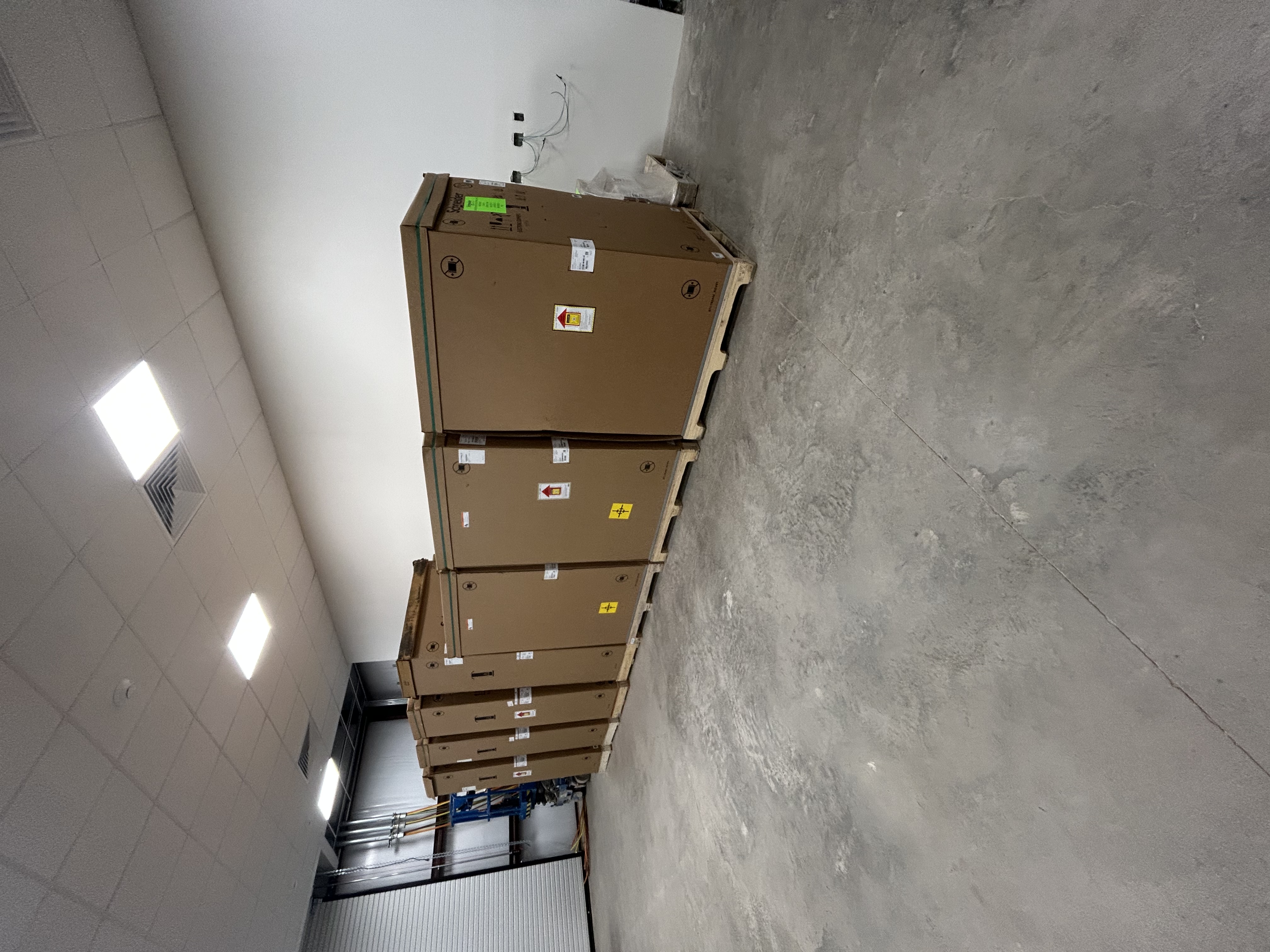 Photo in equipment-delivery