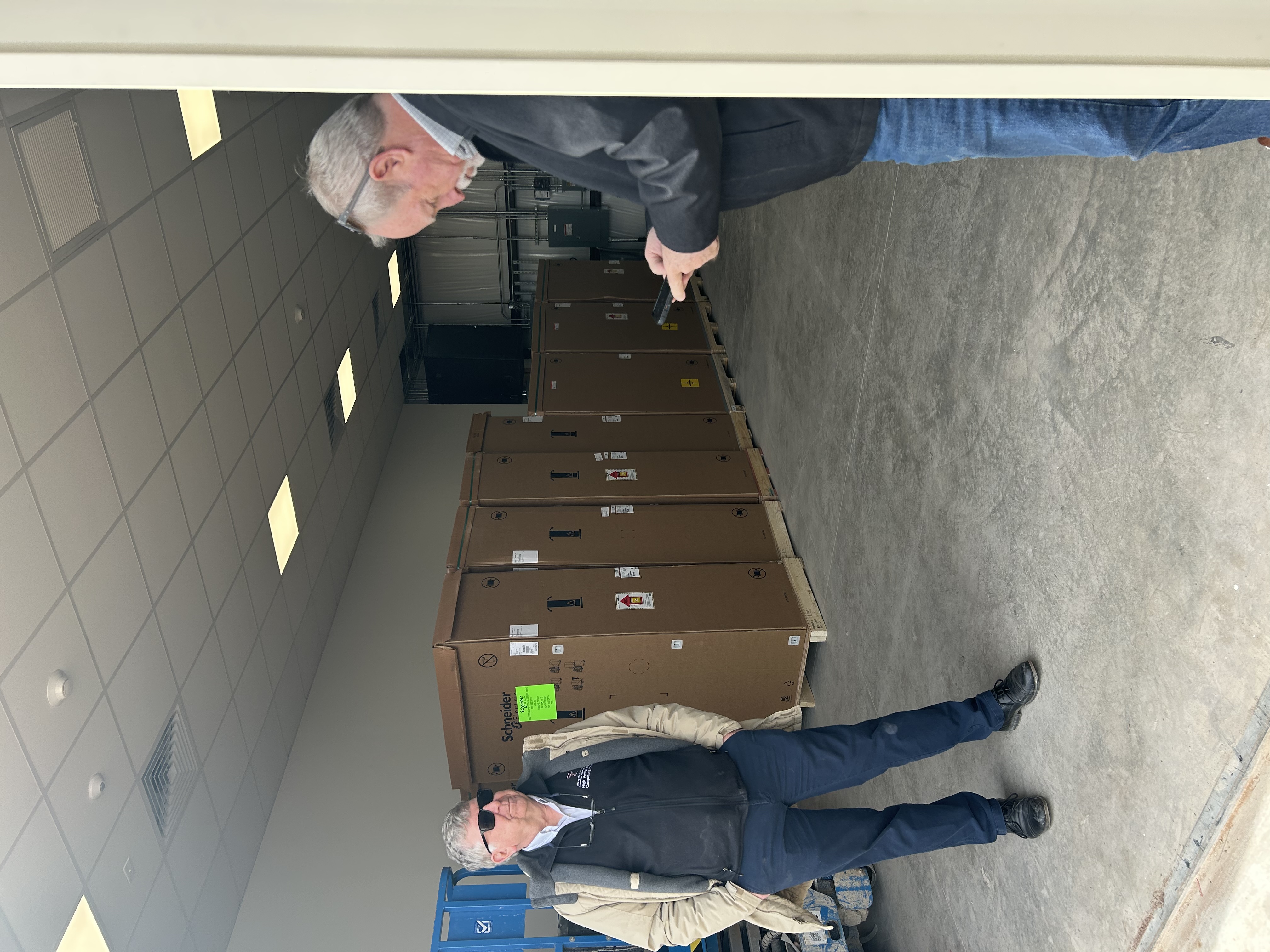Photo in equipment-delivery