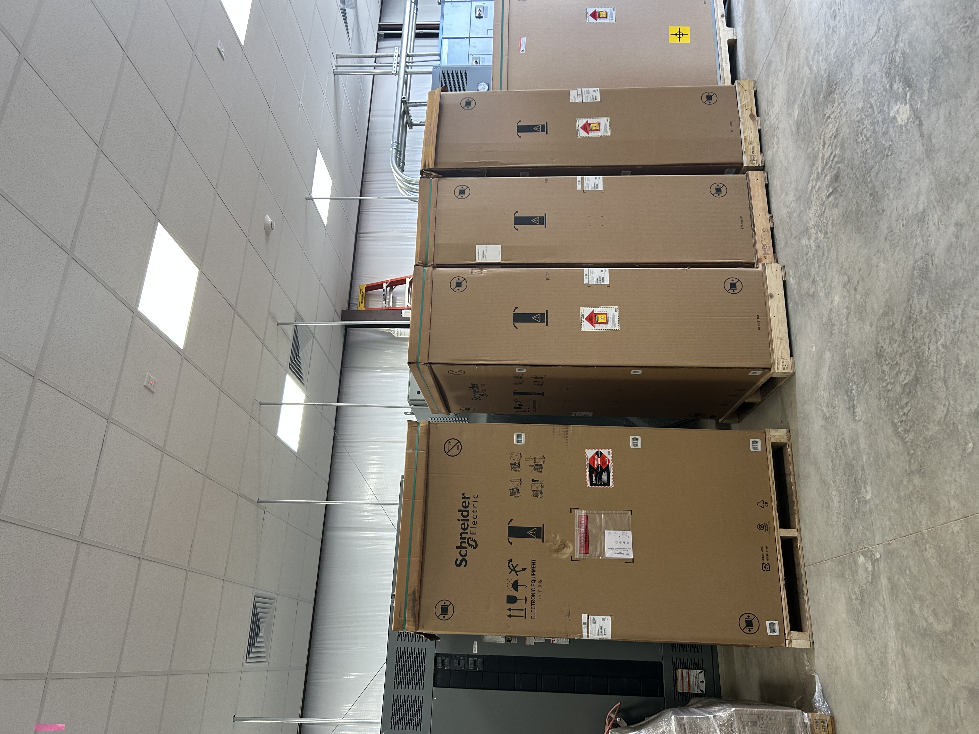 Photo in equipment-delivery