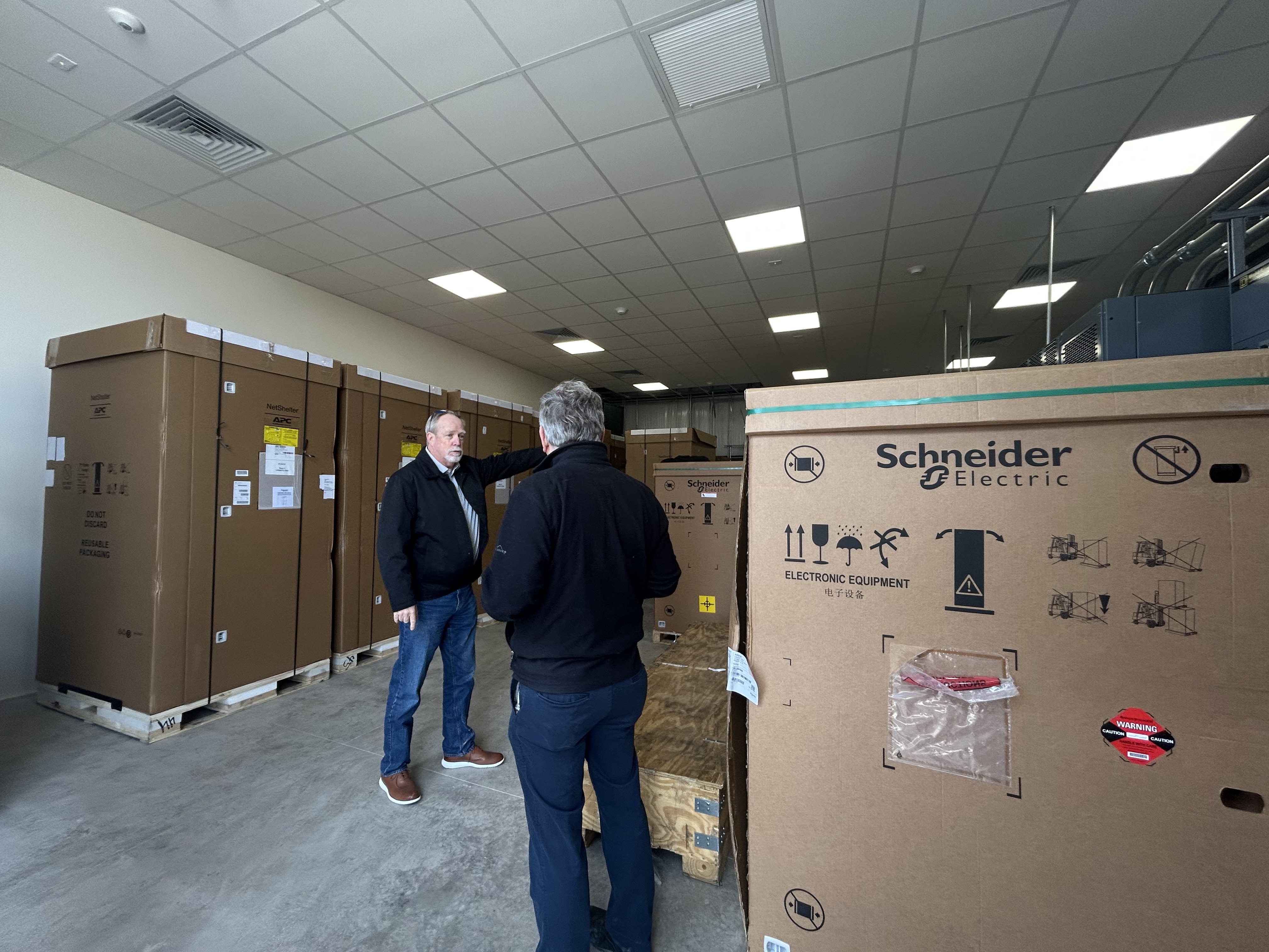 Photo in equipment-delivery