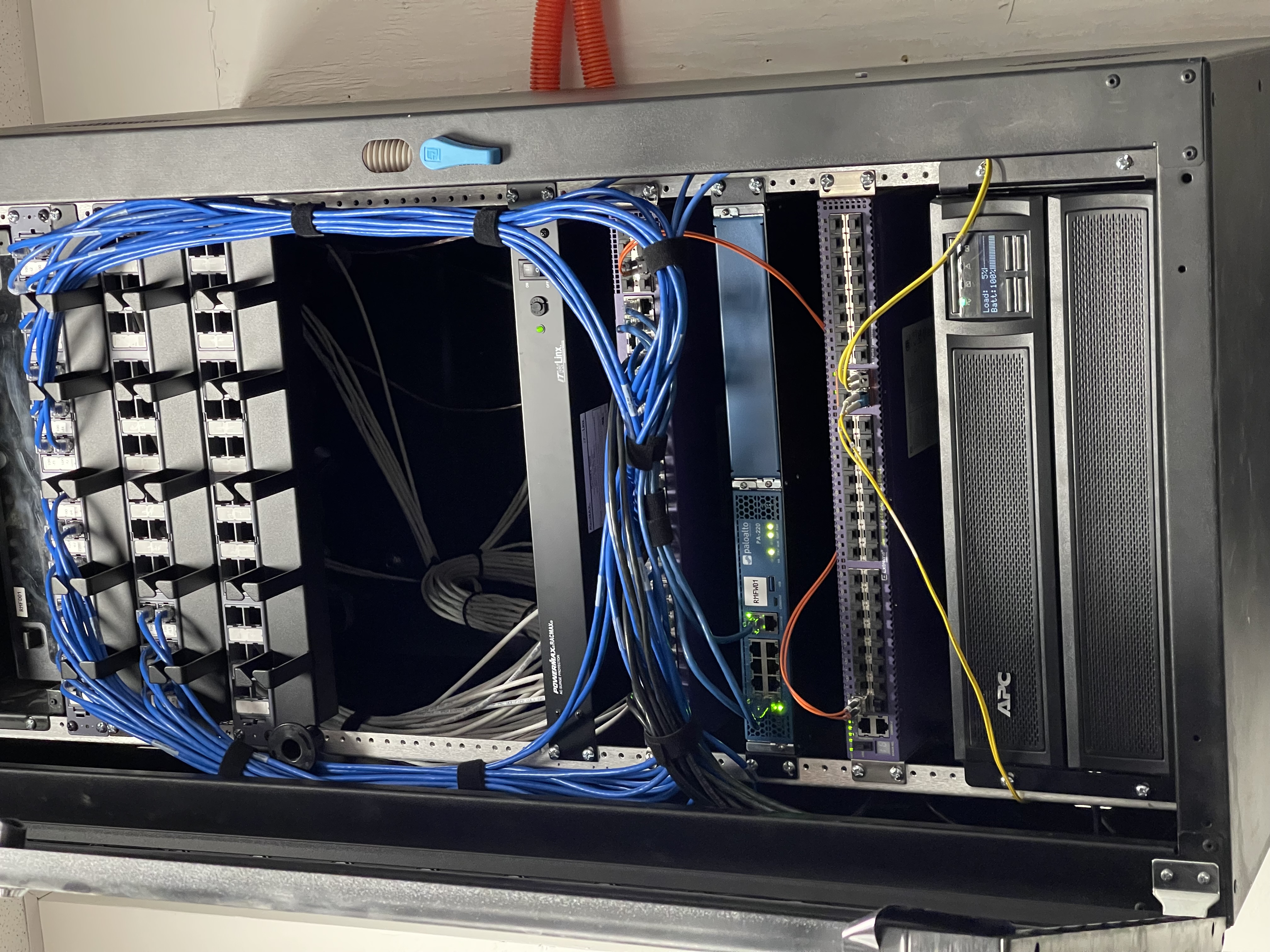 Photo in rack-assembly